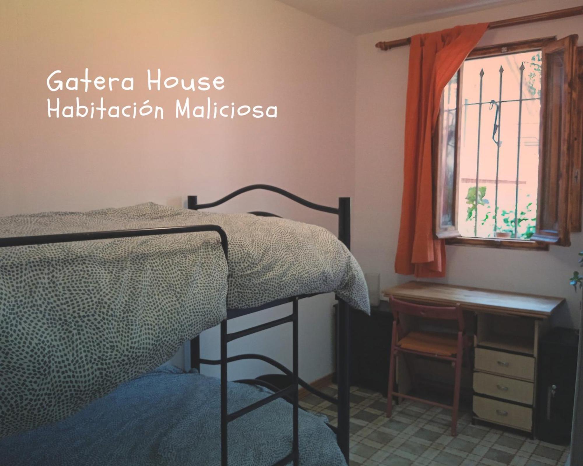 Albergue Gatera House Cercedilla Esterno foto