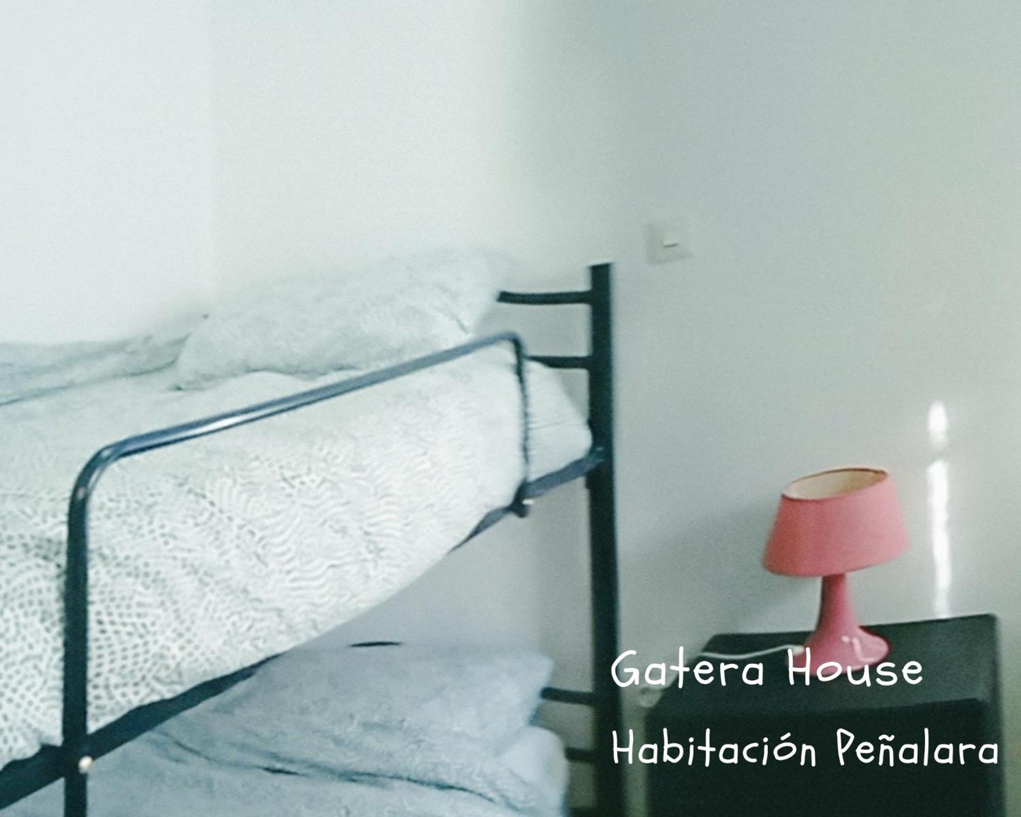 Albergue Gatera House Cercedilla Esterno foto