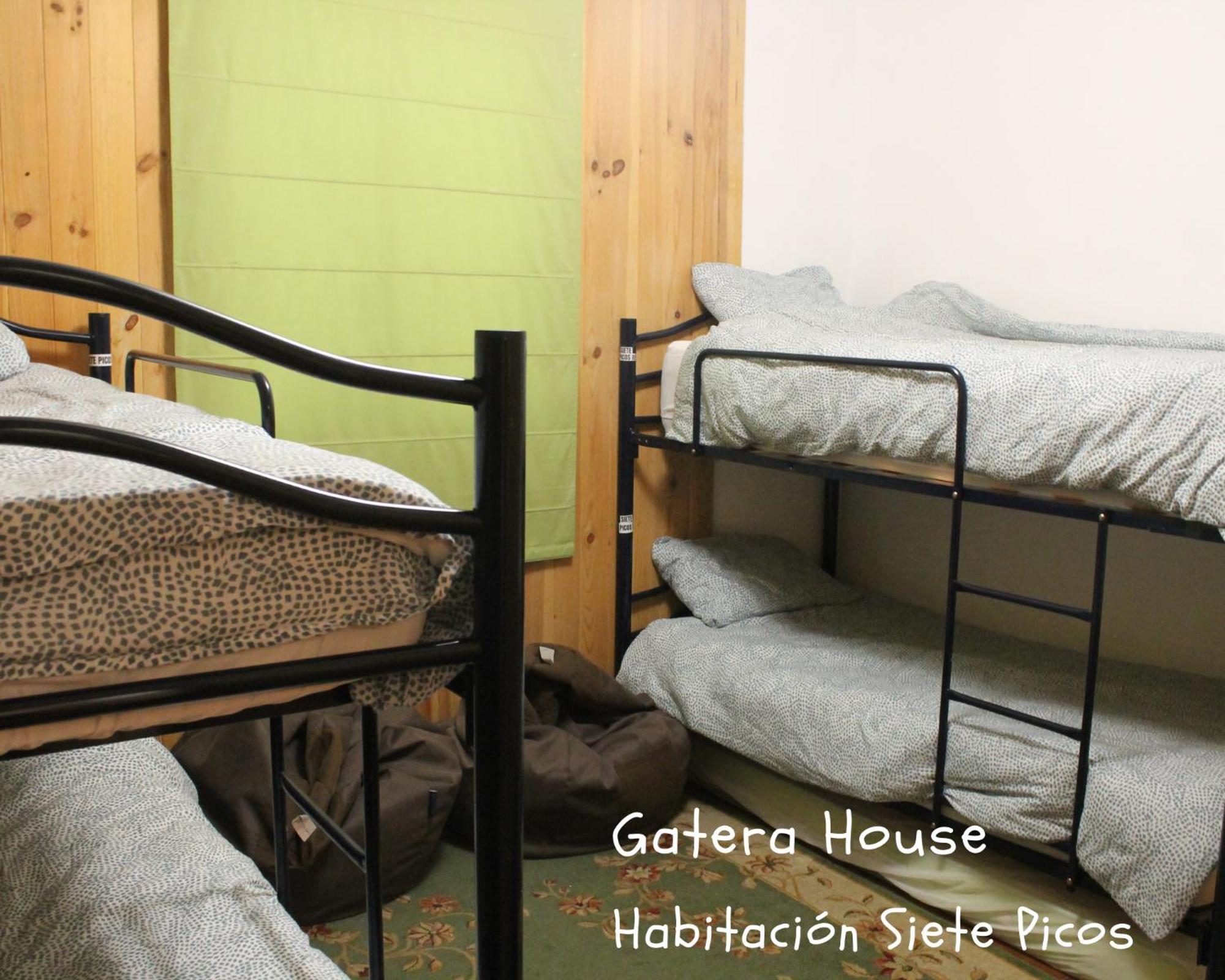 Albergue Gatera House Cercedilla Esterno foto